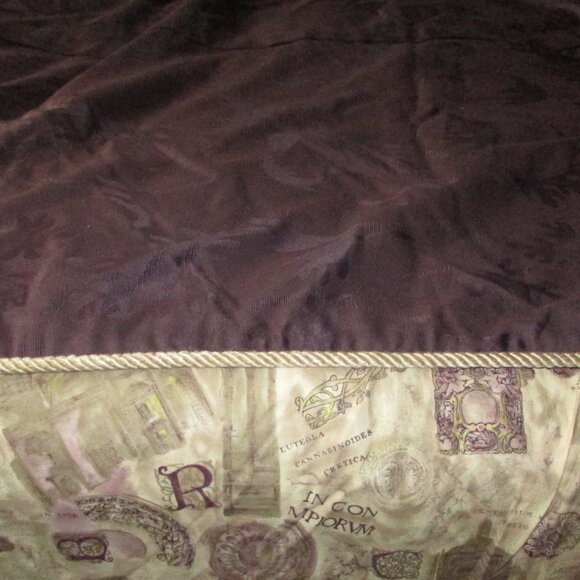 Eggplant Jacquard Roman Theme Reversible Duvet Cover - King - Picture 10 of 16